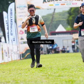 Runner Photo 8863302
