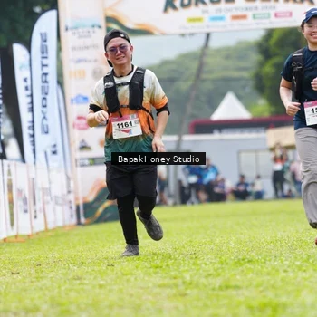 Runner Photo 8863304
