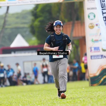 Runner Photo 8863305