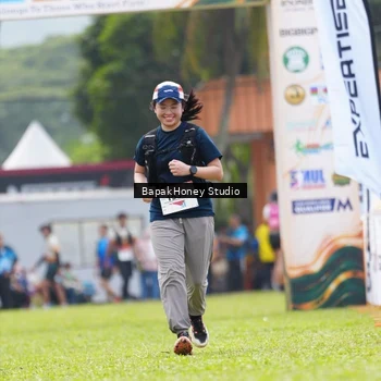 Runner Photo 8863309