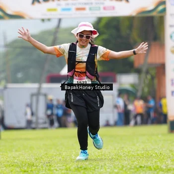 Runner Photo 8863319