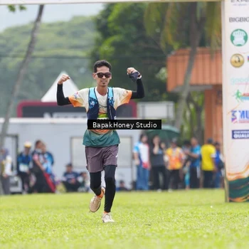 Runner Photo 8863343