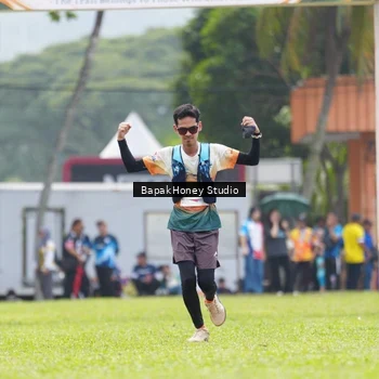 Runner Photo 8863344