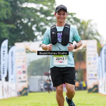 Runner Photo 8863362