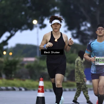 Runner Photo 8863363