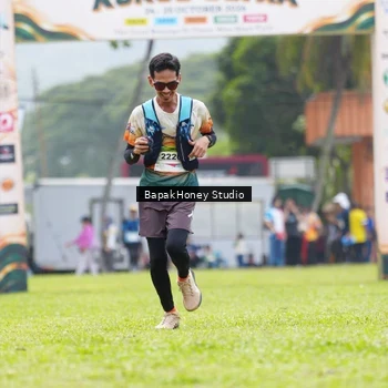 Runner Photo 8863369