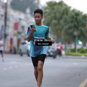 Runner Photo 8863370