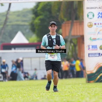 Runner Photo 8863387