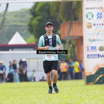 Runner Photo 8863391