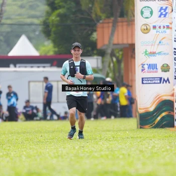 Runner Photo 8863395