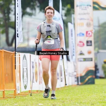 Runner Photo 8863420