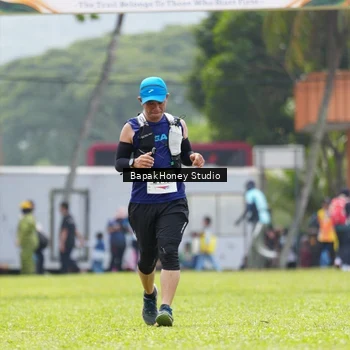 Runner Photo 8863449