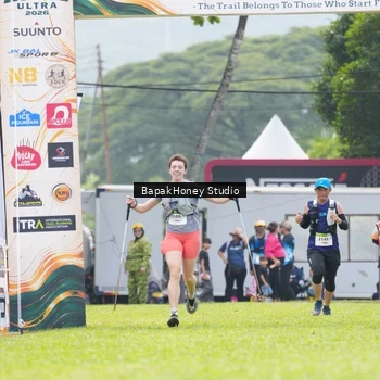 Runner Photo 8863463