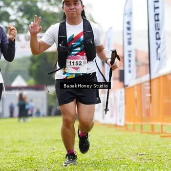 Runner Photo 8863469