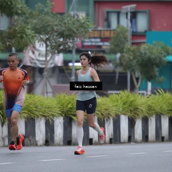 Runner Photo 8863489