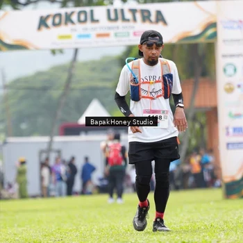 Runner Photo 8863514