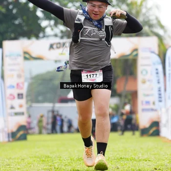 Runner Photo 8863523