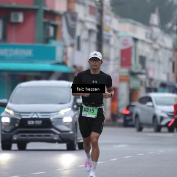 Runner Photo 8863524