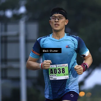 Runner Photo 8863535