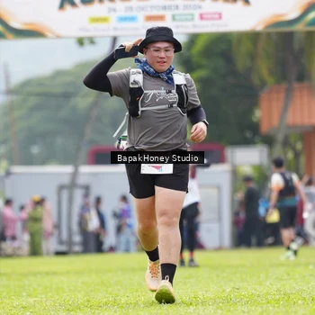 Runner Photo 8863538