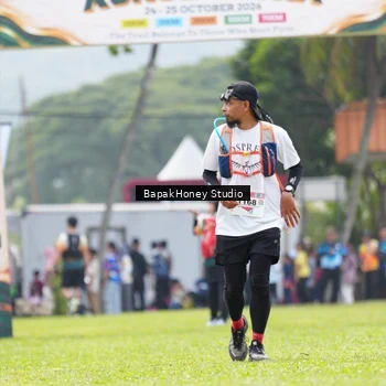 Runner Photo 8863551