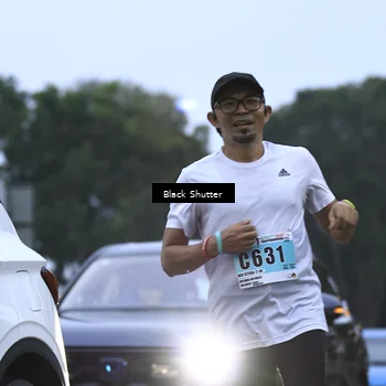 Runner Photo 8863581