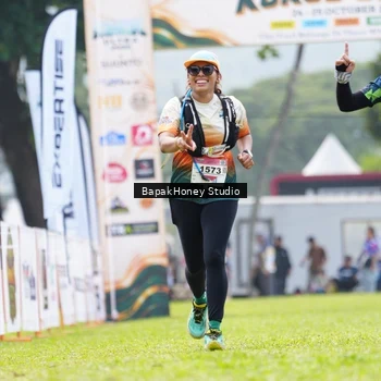 Runner Photo 8863585