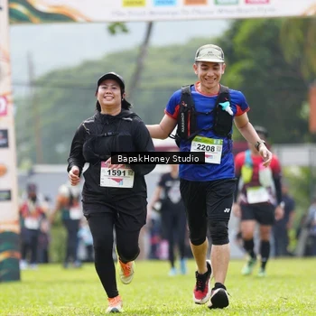 Runner Photo 8863649