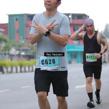 Runner Photo 8863655