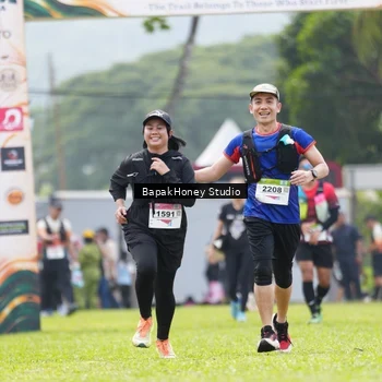 Runner Photo 8863656