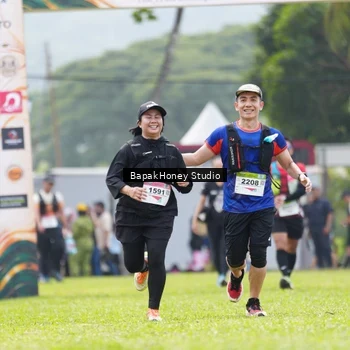 Runner Photo 8863657
