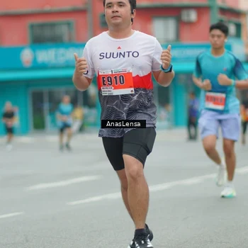 Runner Photo 8863660