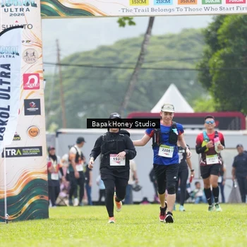 Runner Photo 8863671