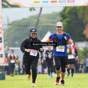 Runner Photo 8863685