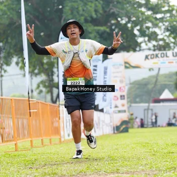 Runner Photo 8863686