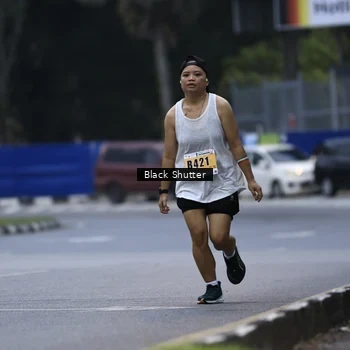 Runner Photo 8863689