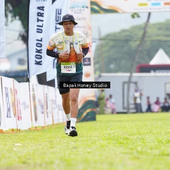 Runner Photo 8863699