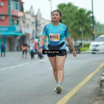 Runner Photo 8863700