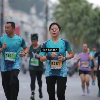 Runner Photo 8863701