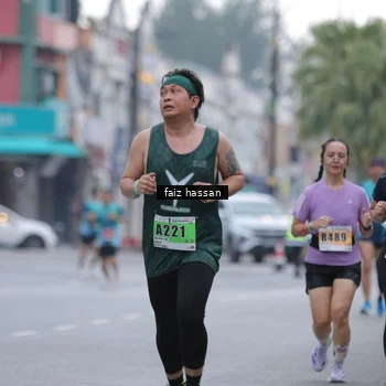 Runner Photo 8863707