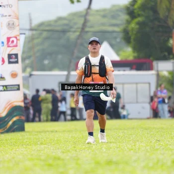 Runner Photo 8863782