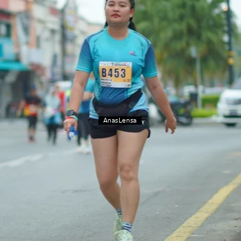Runner Photo 8863790
