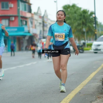 Runner Photo 8863794