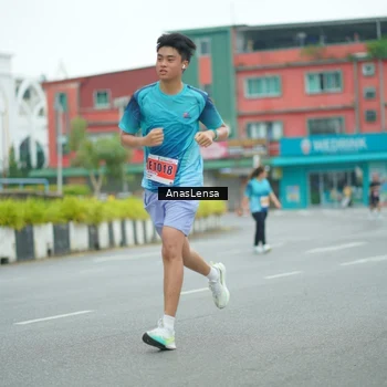 Runner Photo 8863830