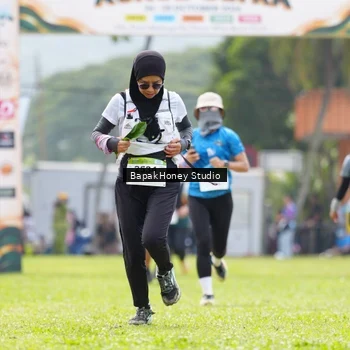 Runner Photo 8863859