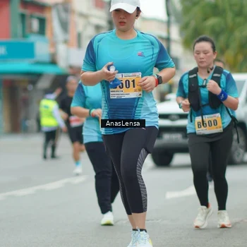 Runner Photo 8863920