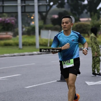 Runner Photo 8863956