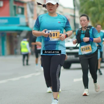 Runner Photo 8863990