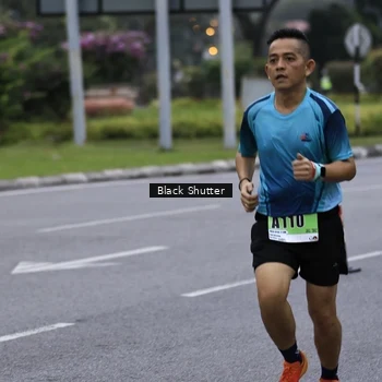 Runner Photo 8863995