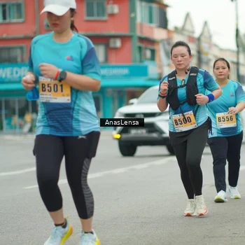 Runner Photo 8864009